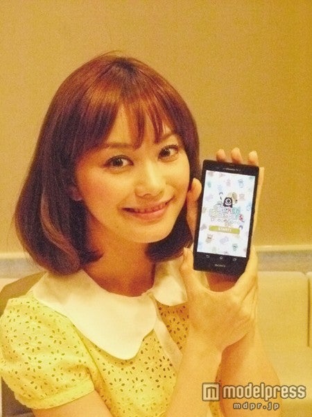 蛯原英里、「ベビーマッサージを伝えたい」