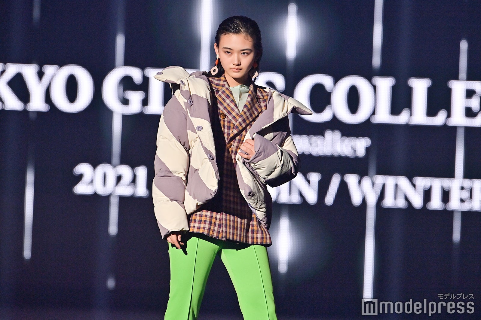 （C）モデルプレス