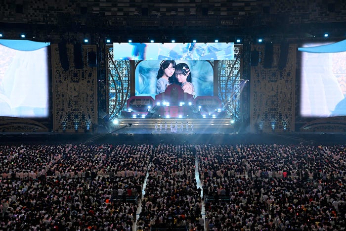 =LOVE(提供写真)