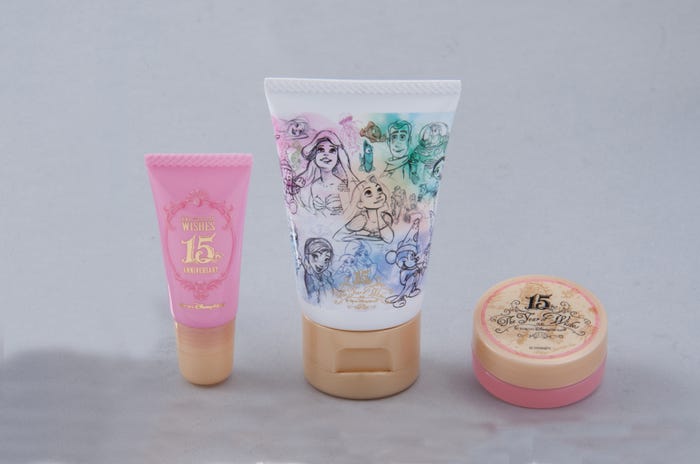 コスメセット¥1900(C)Disney