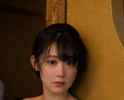 「神使轟く、激情の如く。」妖精かなめ、旅館で水着姿に 人生初の単独グラビア挑戦