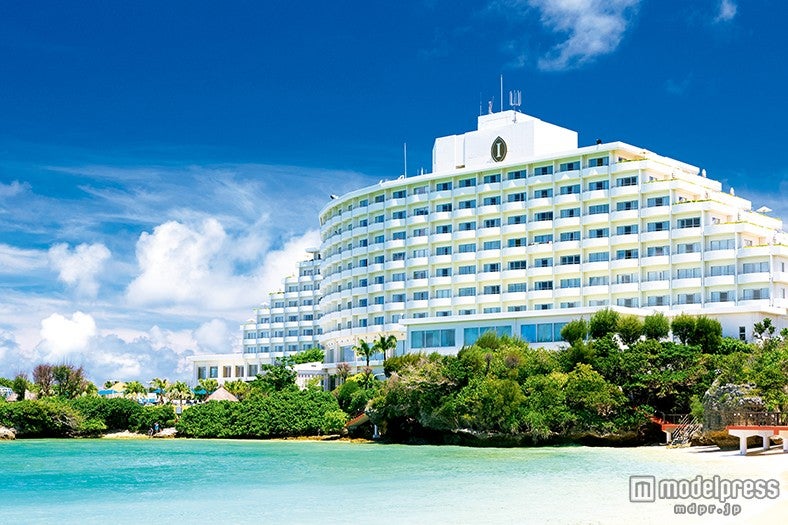 那覇空港より車で約80分の「ANAインターコンチネンタル万座ビーチリゾート」