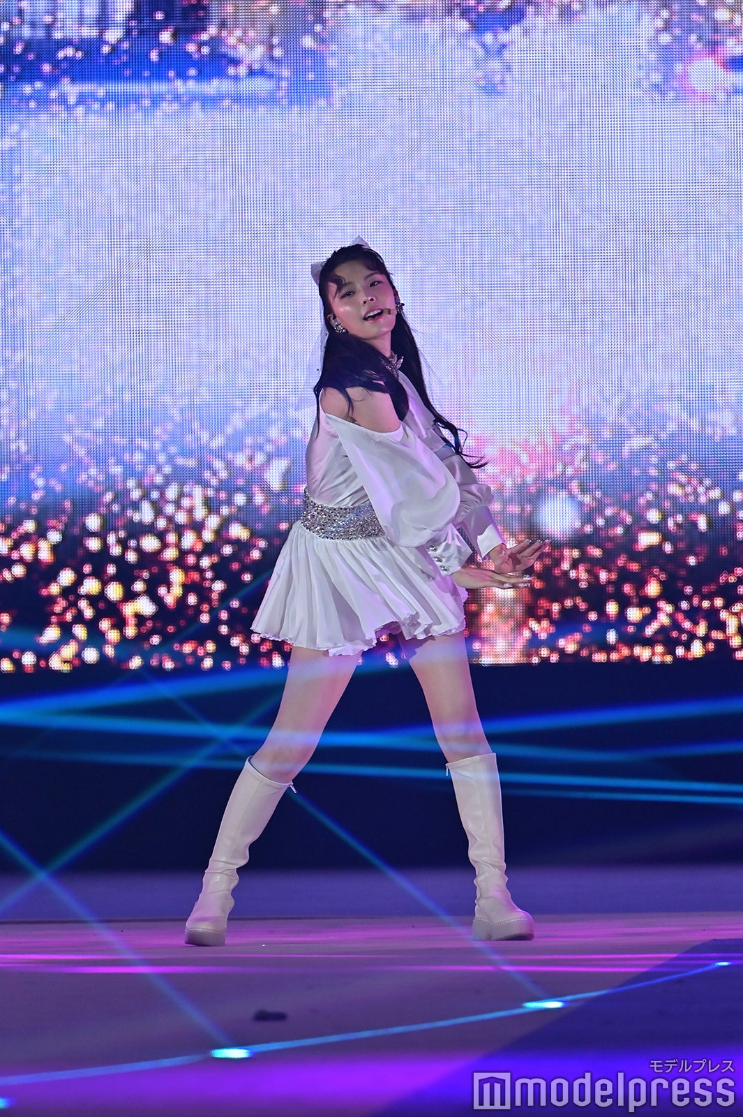 （C）モデルプレス