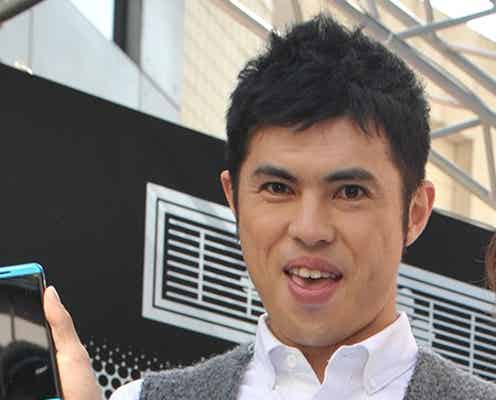 小島よしお「ラッスンゴレライ」8.6秒バズーカーに便乗で会場沸かす