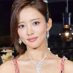 夏菜 前髪切っちゃった シースルーバングを大人っぽく仕上げるポイントは モデルプレス