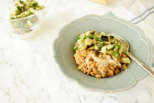 納豆にたっぷり加えて混ぜる