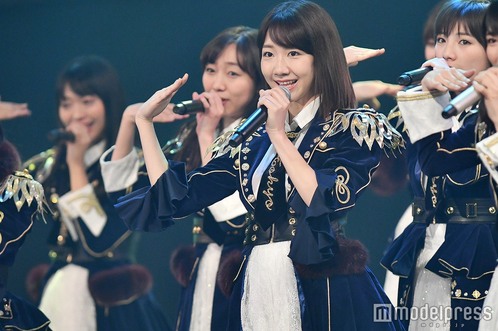 AKB48（C）モデルプレス