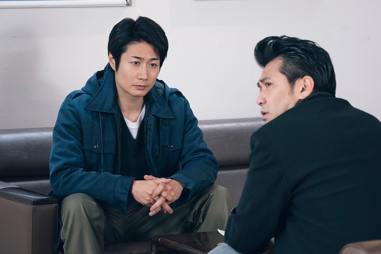 戸次重幸、村上淳／「電影少女」第10話より（C）「電影少女2018」製作委員会