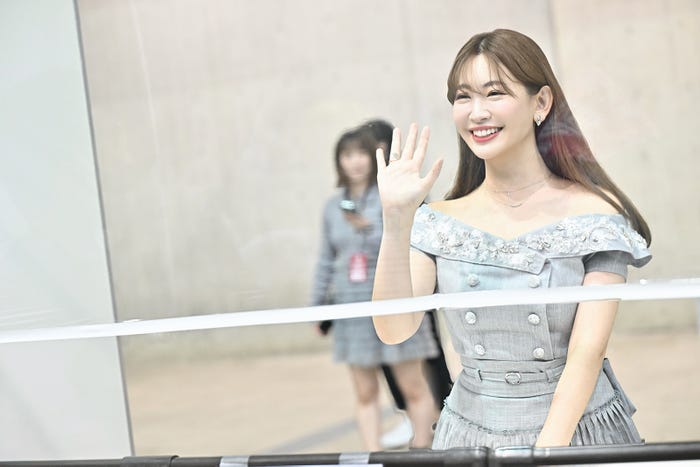 小嶋陽菜(C)AKB48