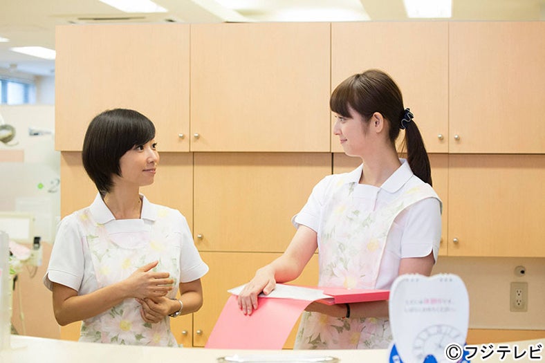 MEGUMI、佐々木希（C）フジテレビ