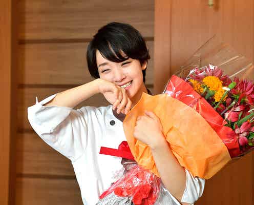 剛力彩芽、号泣でお別れ「いつも食べてばっかり」