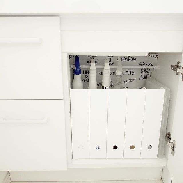 100均 ハンガーの収納グッズ16選 収納場所別に整理出来るアイデアをご紹介 モデルプレス