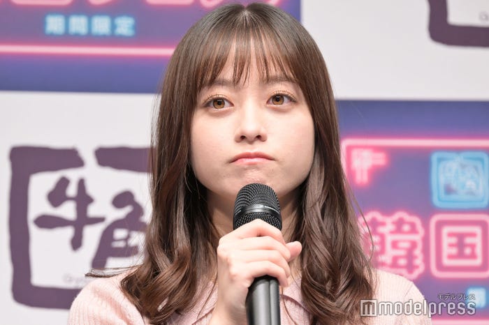 橋本環奈(C)モデルプレス
