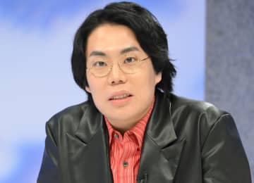 MEGUMIとの熱愛報じられた令和ロマン・くるま Awichから「なんか、おめでとう御座います」に反応