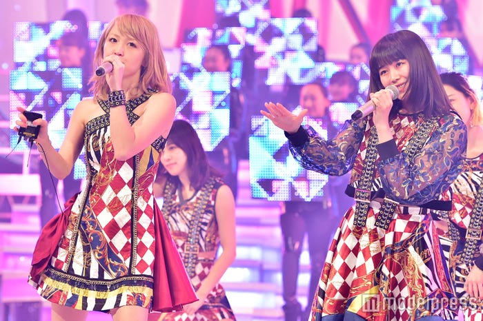 E-girls・Ami、鷲尾伶菜 (C)モデルプレス