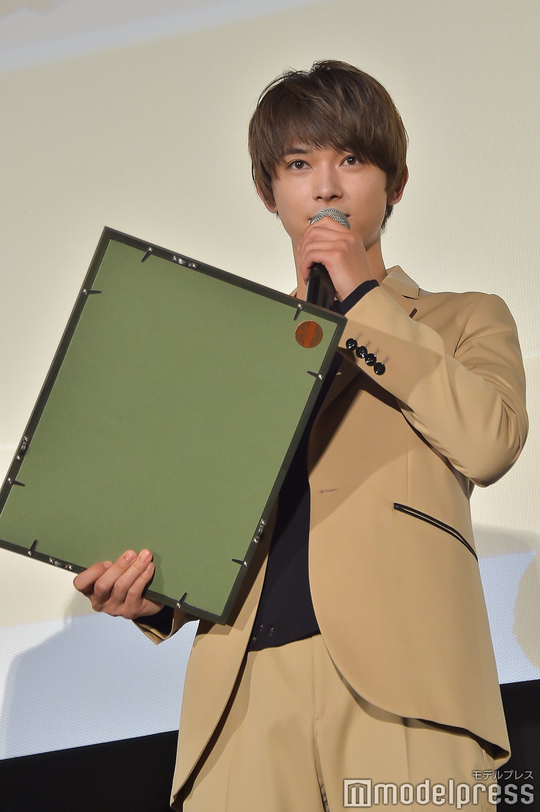 原作・吉住渉氏のイラストに感動（C）モデルプレス