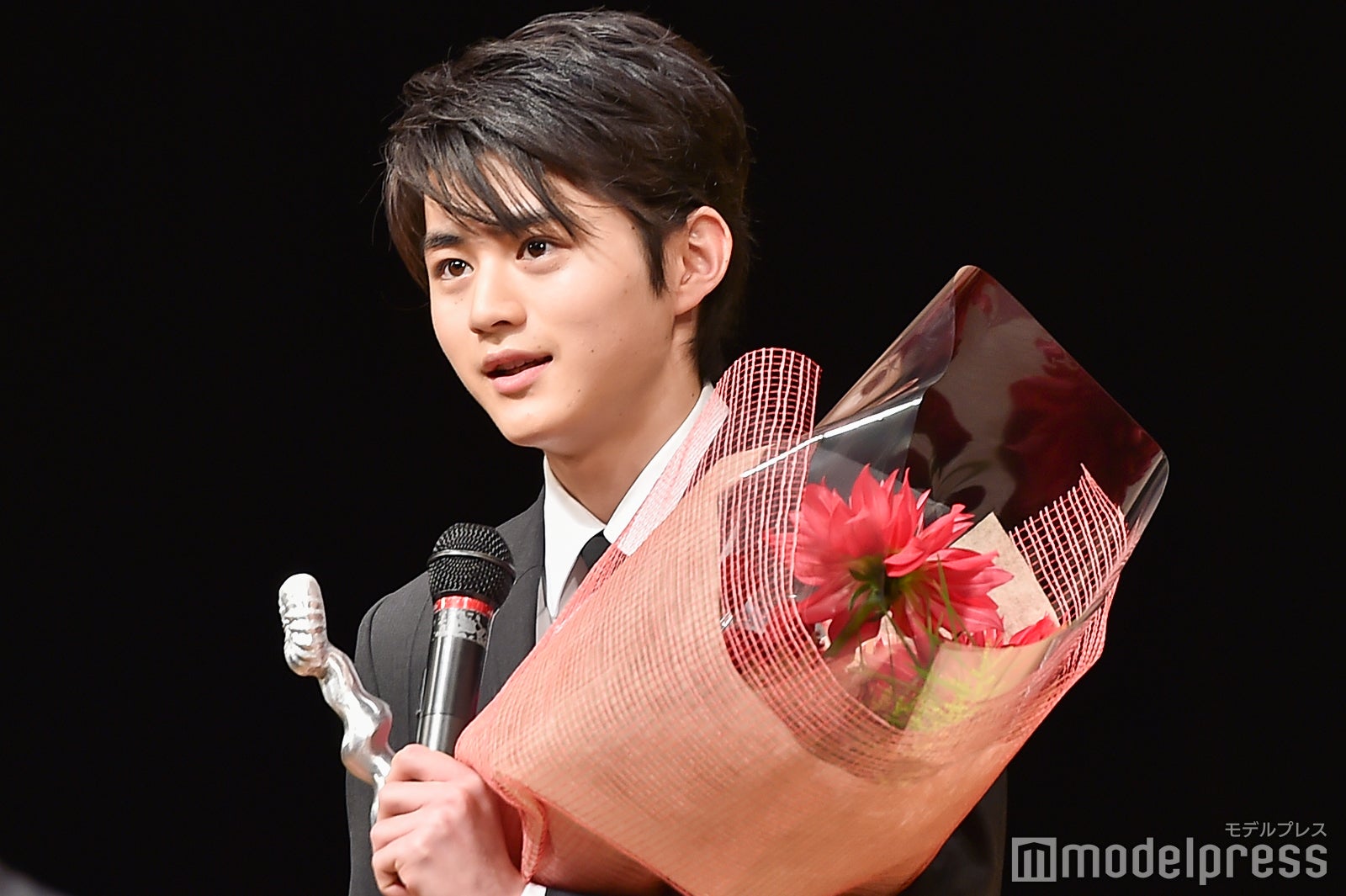 鈴鹿央士 （C）モデルプレス