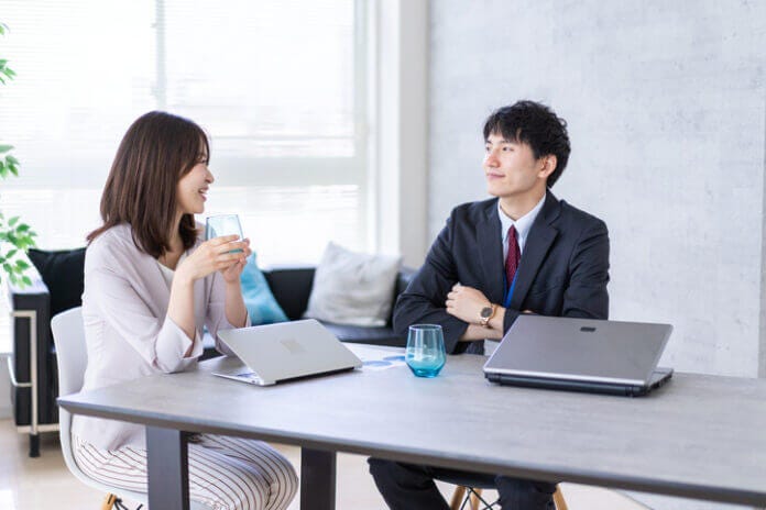 取引先との恋愛に直球アプローチがダメなわけ