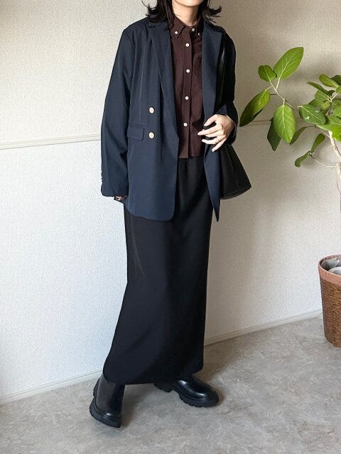 Style②お仕事にも◎ジャケットで真面目モードに Style②お仕事にも◎ジャケットで真面目モードに