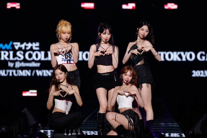LE SSERAFIM(C)マイナビ TOKYO GIRLS COLLECTION 2023 AUTUMN/WINTER