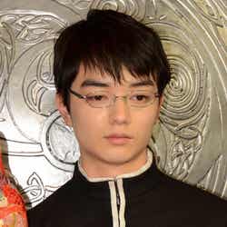 染谷将太