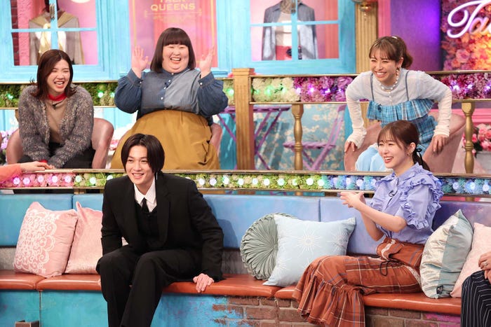 (上段左から)福田麻貴、かなで、若槻千夏(下段左から)八木勇征、指原莉乃(C)フジテレビ