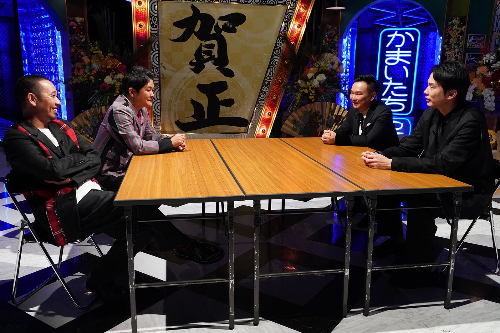 （左から）大悟、ノブ、山内健司、濱家隆一 （C）日本テレビ