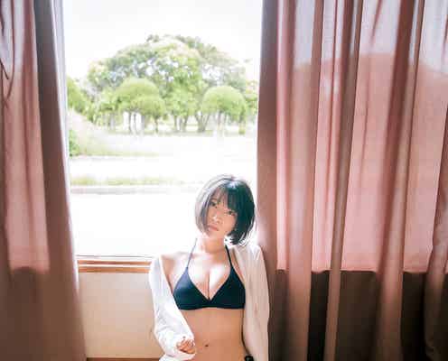 鶯籠・PINOCO、魅惑の美ボディ披露
