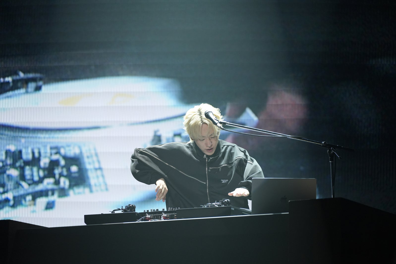 DJ松永／Creepy Nuts「Coke STUDIOライブ 2024」（提供写真）