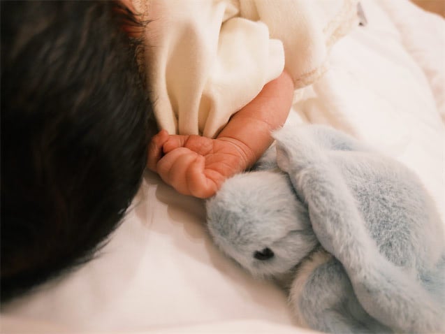 みちょぱ、第一子出産を報告「髪の毛ふっさふさの元気な男の子です」
