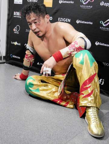 丸藤正道が王座防衛「また戦ったり、組んだりしよう」挑戦者KENTAへの敬意口に【ノア】