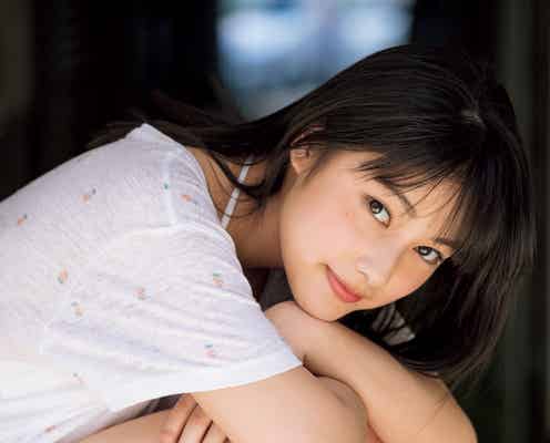 「国民的美少女」出身・玉田志織、眩しいほどの美脚にうっとり 水着も初挑戦