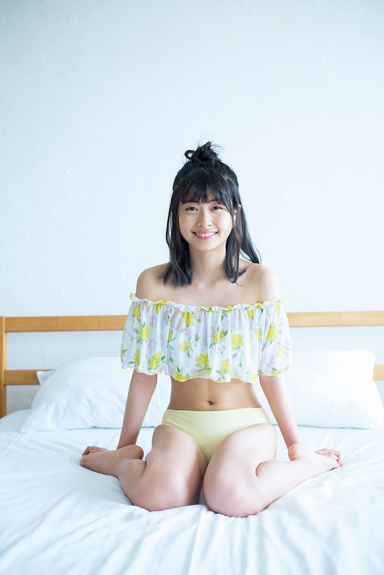 Hkt48松岡はな 肌見せスタイルで美くびれ披露 モデルプレス Hkt48松岡はな 肌見せスタイルで美くびれ披露 モデルプレス