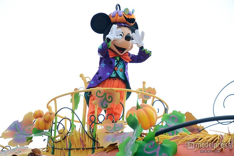 パレード「ハッピーハロウィーンハーベスト」／ミッキー