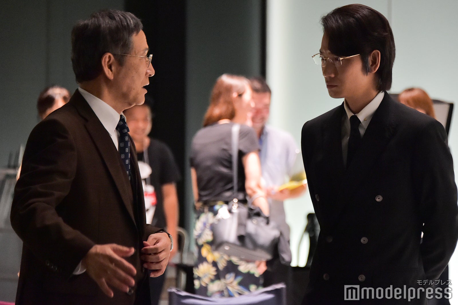 小林薫、綾野剛（C）モデルプレス