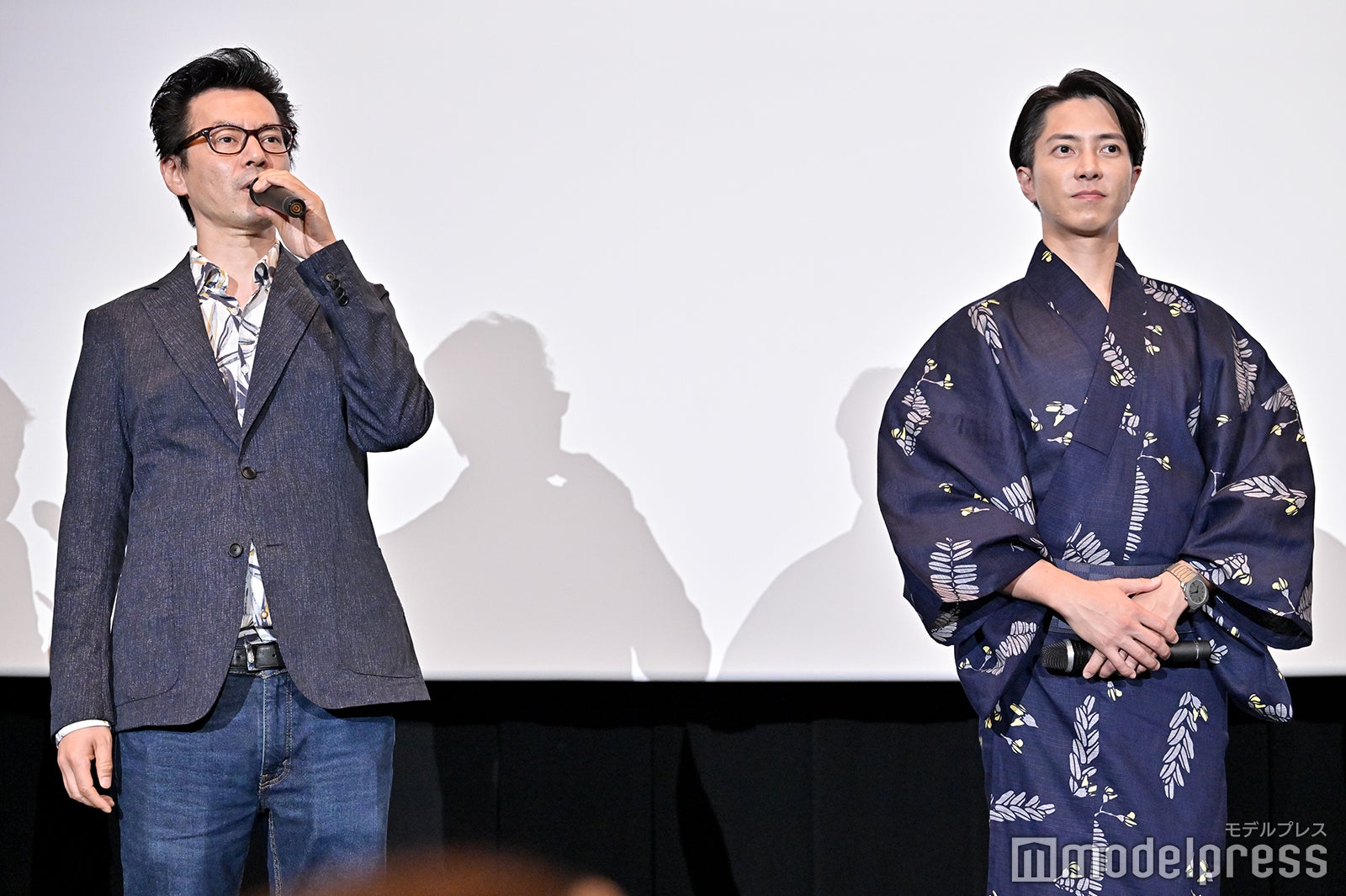 イ・ジェハン監督、山下智久（C）モデルプレス