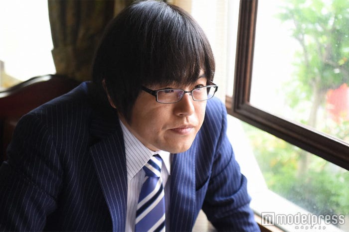 ゆり子の運命を握る男・真田役に抜てきされたバカリズム(C)TBS