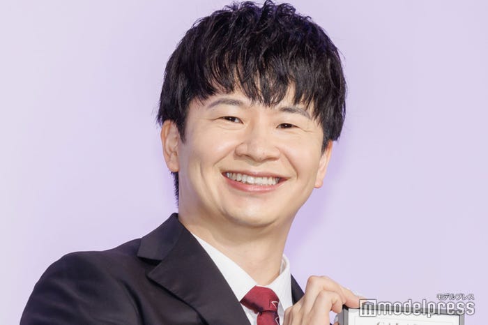若林正恭(C)モデルプレス