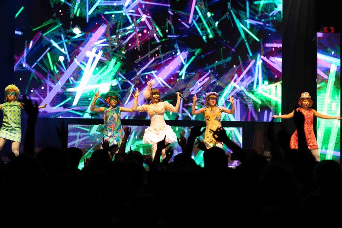 きゃりーぱみゅぱみゅ (提供写真)