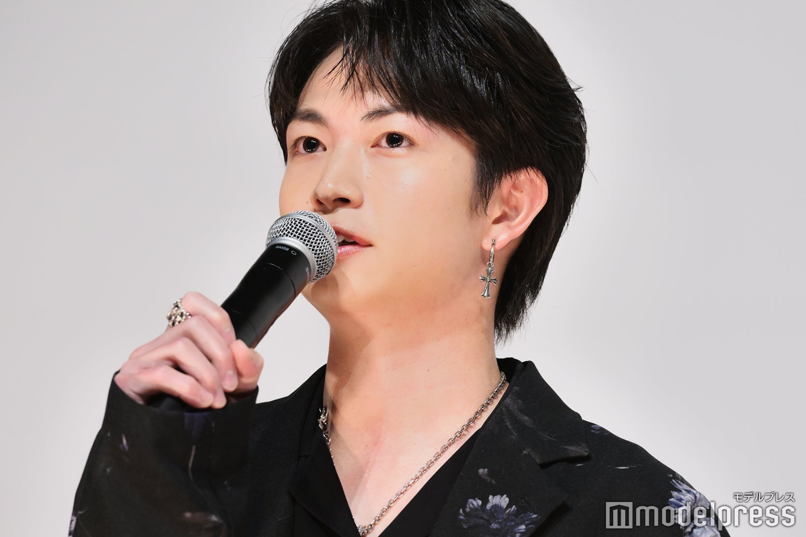 綱啓永（C）モデルプレス