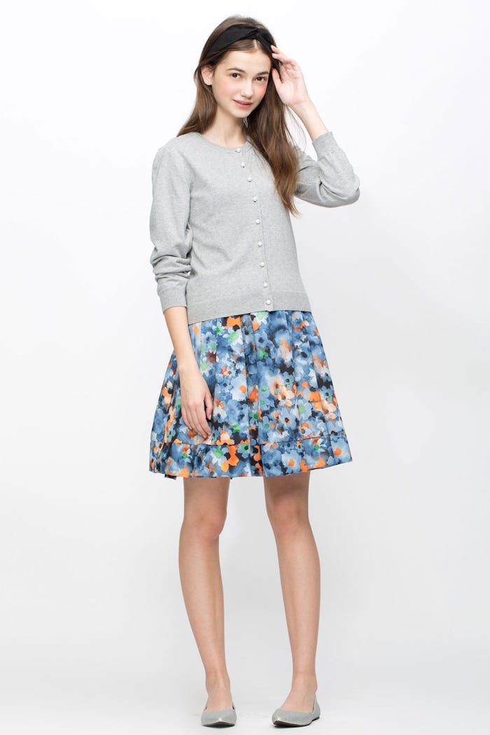 パールボタンカーディガン「riana」6,728円(税込)