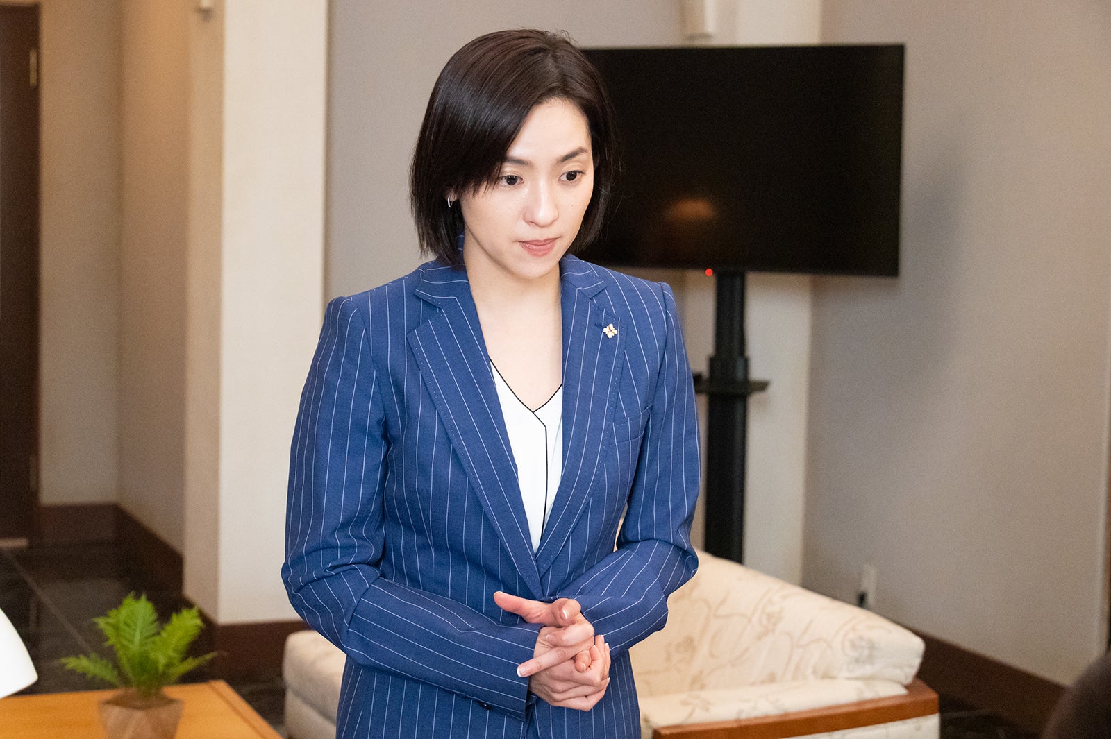 中村アン「ケイジとケンジ、時々ハンジ。」第2話より（C）テレビ朝日