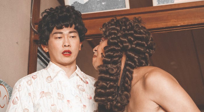 太田博久、尾形貴弘「まっぱ MAPPA」(C)有吉の壁 カベデミー賞 THE MOVIE