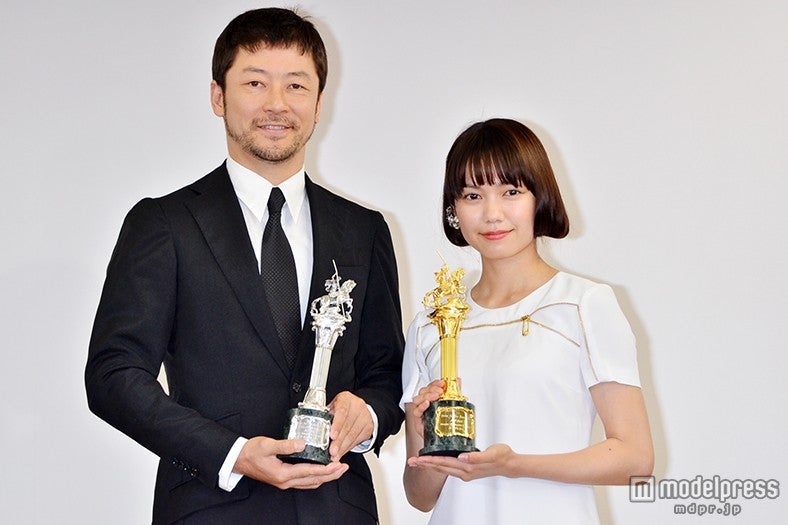 31年ぶり快挙の浅野忠信、二階堂ふみに感謝「いなかったらあり得ない」