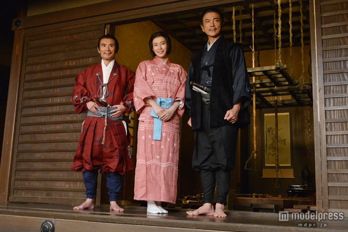 「軍師官兵衛」に出演する(左より)片岡鶴太郎、中谷美紀、柴田恭兵/写真は8月27日に行われたスタジオクランクイン記者会見時のもの