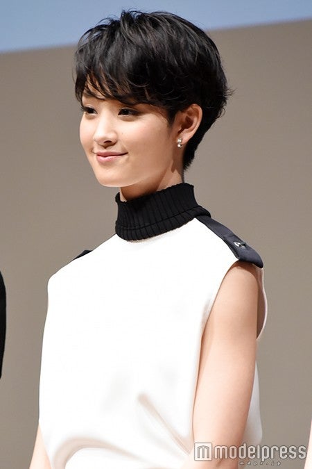 剛力彩芽（C）モデルプレス