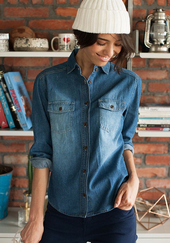 6オンスデニムシャツ「STYLEST」2,980円（税別）／画像提供：STYLEST