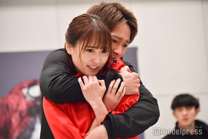 菅井友香、味方良介 (C)モデルプレス