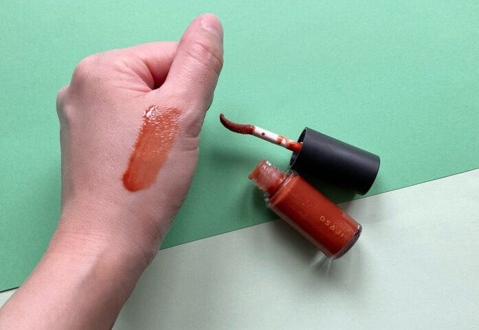 独特のネーミングにも惹かれるリップグロス