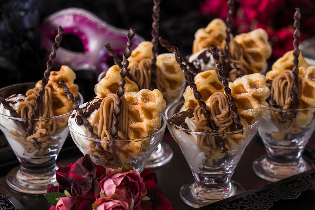 マスカレード・パーティースイーツビュッフェ／画像提供：ヒルトン福岡シーホーク